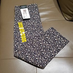 RAFAELLA Comfort Capri Leopard Print, Size 8